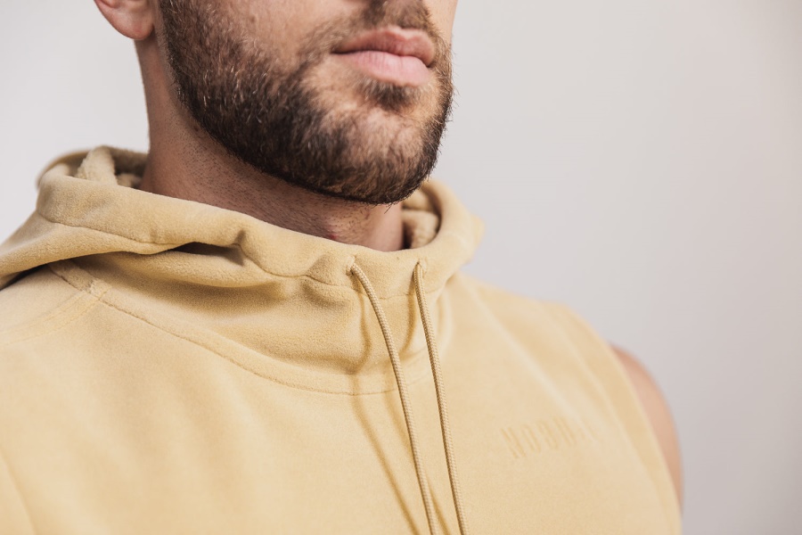NOBULL Men's Arctic Sleeveless Pullover Beige