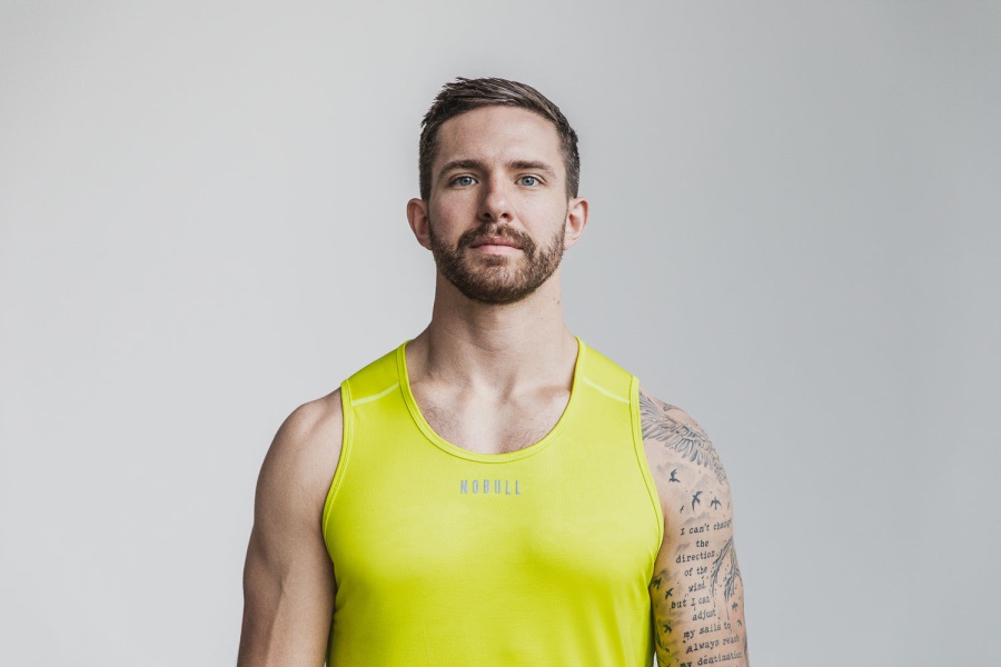 NOBULL Men's Lightweight Textured Tank (Neon Camo) Yellow